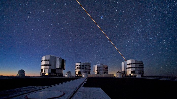 Very Large Telescope unit telescopes with a laser guide star
